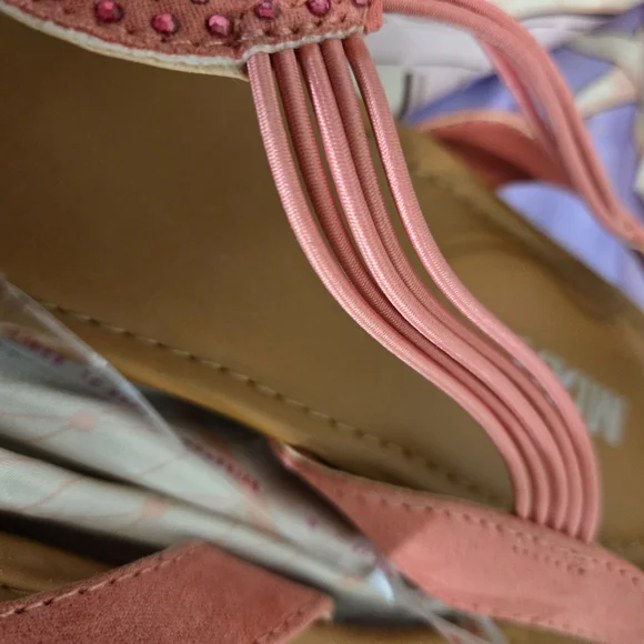 Mixit Sandals - Picture 4 of 8